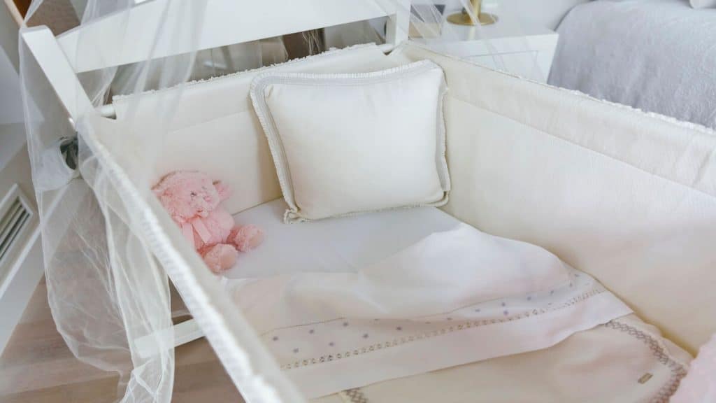 Why Are Crib Sheets So Expensive? {5 Ways To Understand} UpHomely