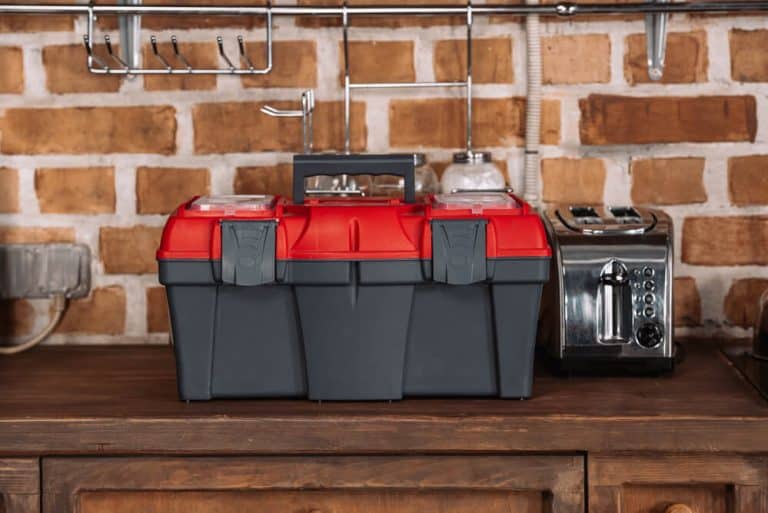 Are Waterloo Tool Boxes Good? (9 Helpful Tips)