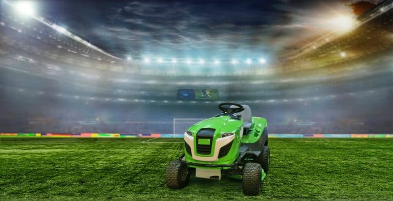 4 Problems With John Deere Lx188 (Explained)