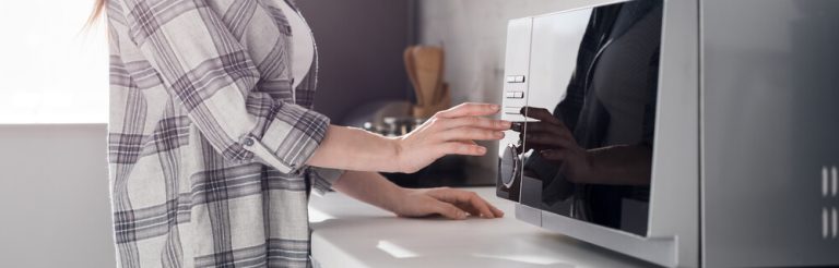 Are Whirlpool Microwaves Good? (8 hacks to know)