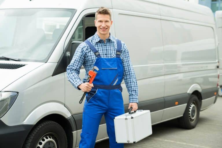 4 Best Vehicle for Plumbers (With Prices & Pictures)
