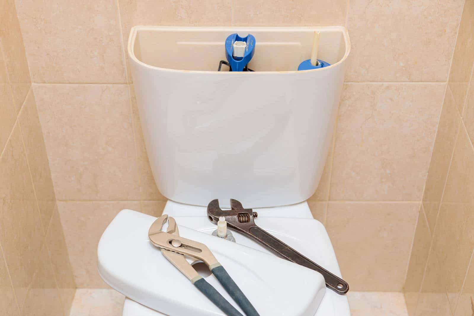3 Effective Ways To Fix Toilet To Floor Without Screws UpHomely